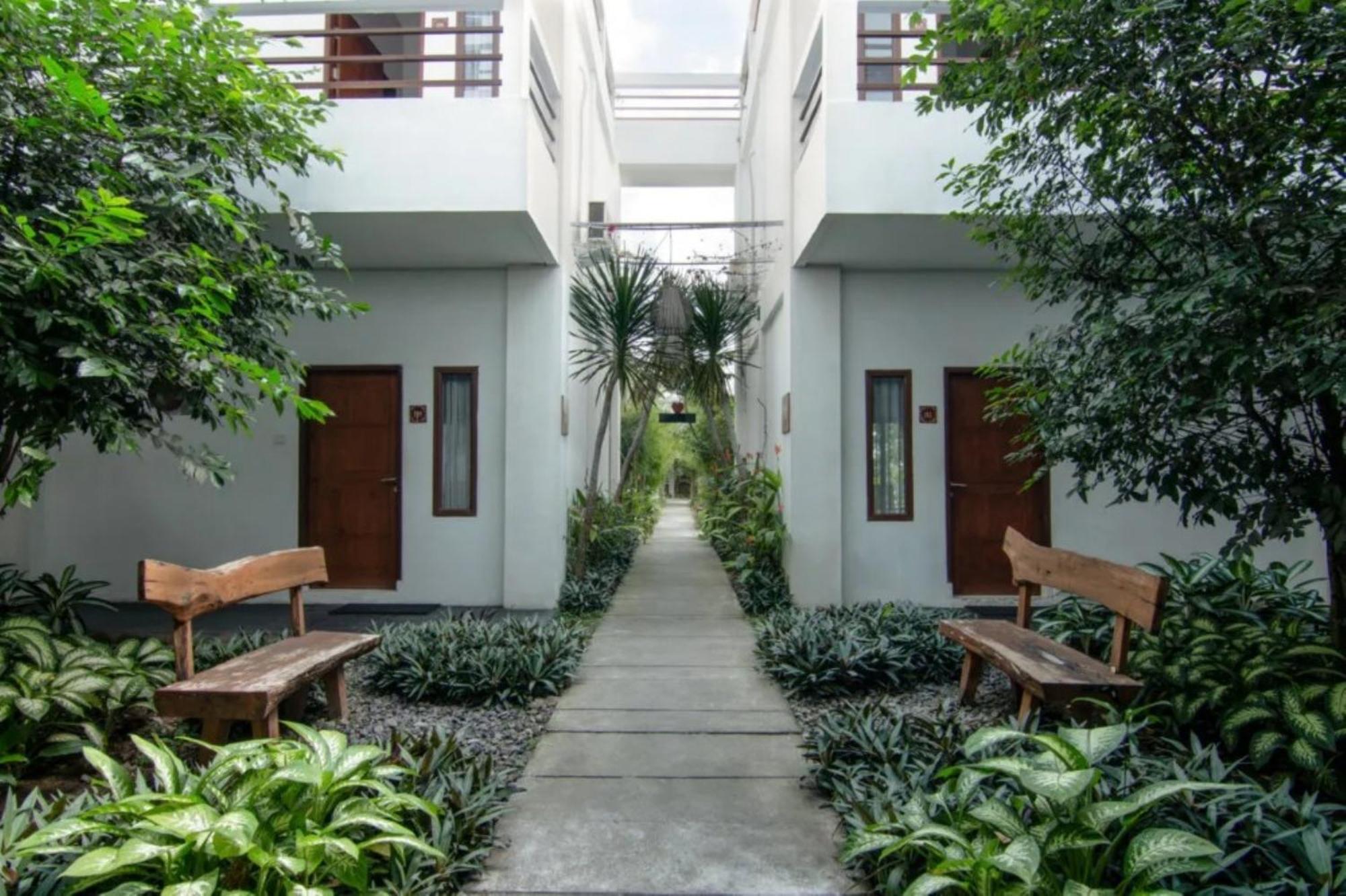 Diva Lombok Resort Senggigi Exterior photo